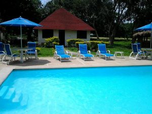 Piscinas Hato Cedral